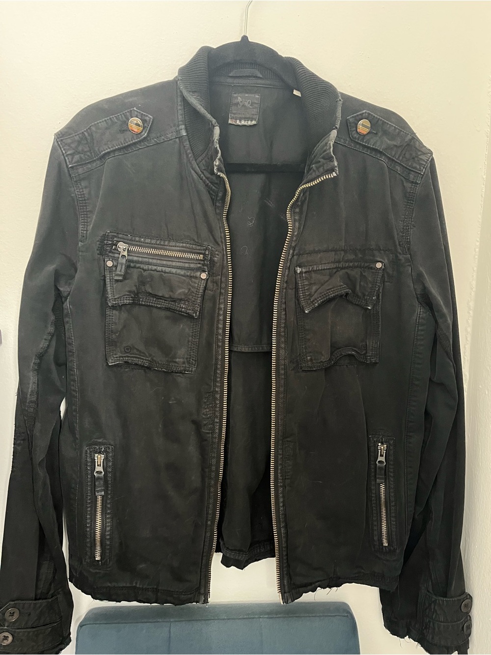 Men's Black Military-Style Field Jacket with Zip Pockets